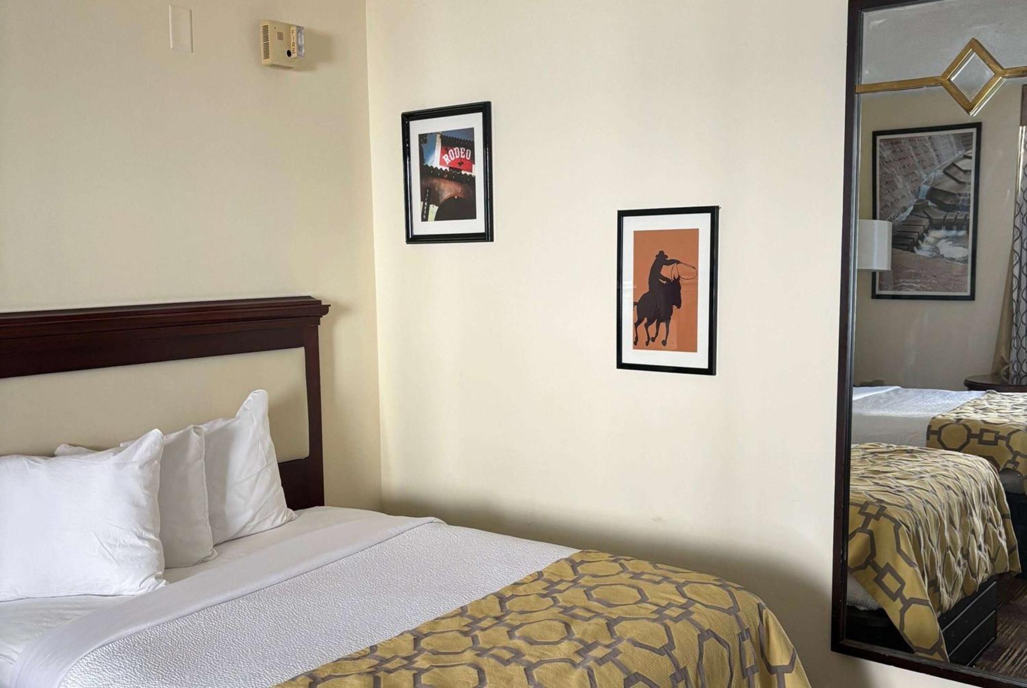 Baymont By Wyndham Johnson City Ngoại thất bức ảnh